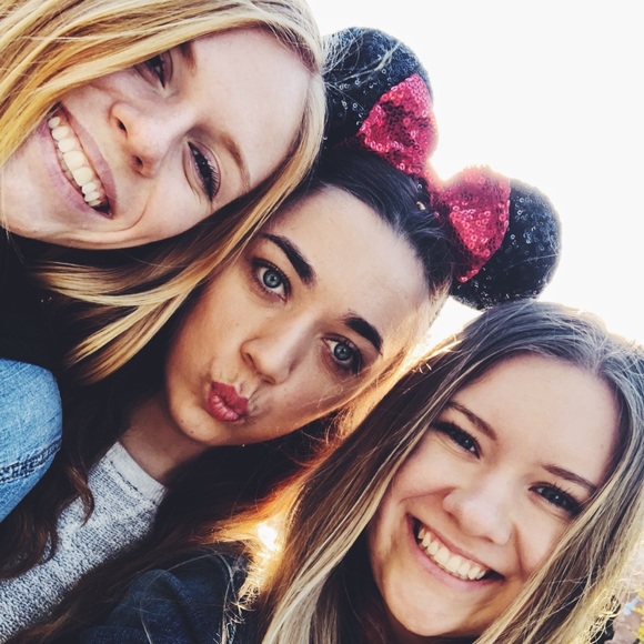 Meet your Posher, Kyla - Picture 1 of 1